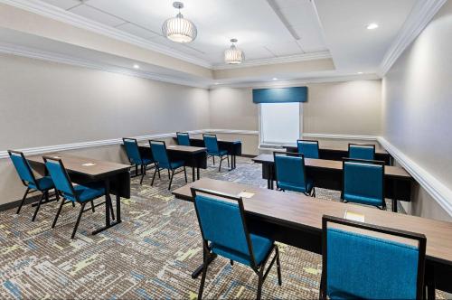 Hampton Inn Pikeville - image 6