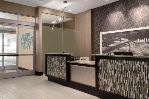 Hampton Inn & Suites-WorcesterMA - image 6