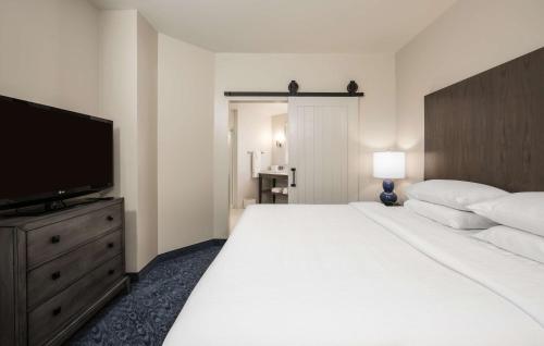 Hotel Renovo Des Moines Urbandale,Tapestry Collection Hilton in Urbandale, USA