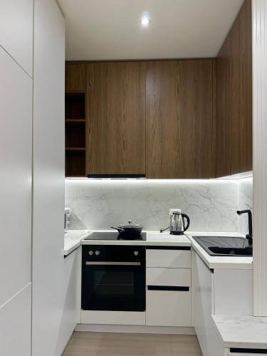 One-Bedroom Apartment image 10