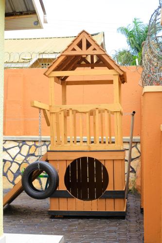 Three-Bedroom House image 10