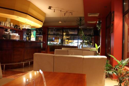 Hotel Grand - image 10
