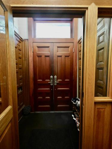 2 bedrooms with 2 private bathrooms in lovely home in New York, USA