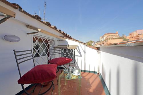 Lovely Apartment Via Sistina - image 10