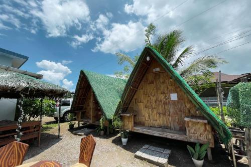 Villa Espinoza Beach Resort Nasugbu in Calayo