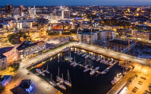 Private Yacht in the Heart of Tallinn, Tallin (foto 7)