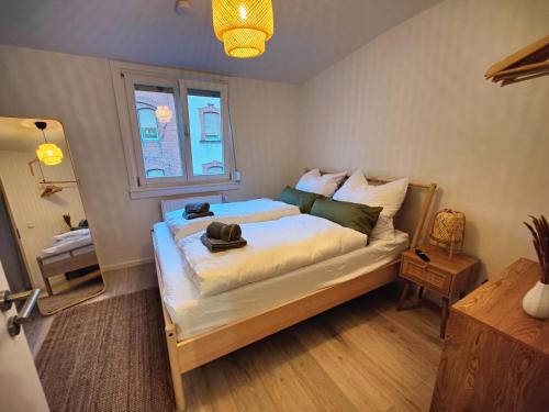 Bliss - 2 Schlafzimmer, Boho, Netflix, Arbeitsplatz in Wiesbaden