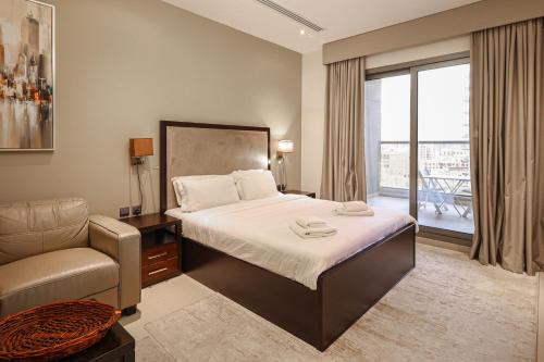 From $93 - City View Modern Studio - Elite Residence Downtown, Dubai - Private Studio Apartments With City View