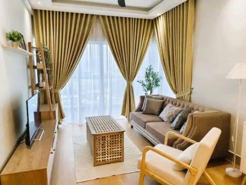 Rosaz Homestay, KLCC View 3R at Razak City Residence, Kuala Lumpur