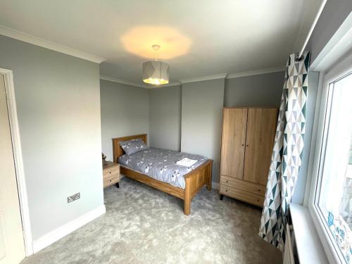 Cozy 3 Bedroom Home in Port Talbot