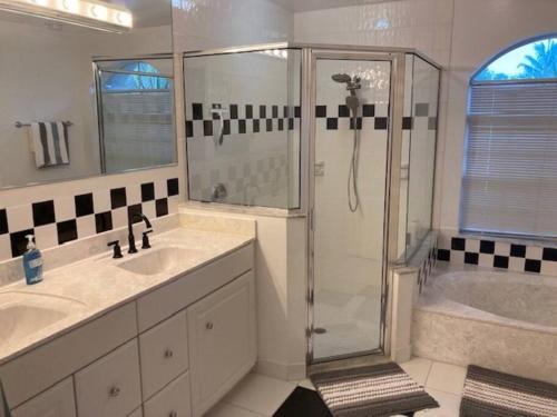 Golf course view & heated pool home