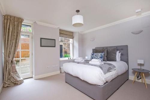 Destiny Scotland - Q-Residence - image 4