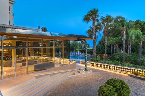 Unterkunft von außen, Sant Alphio Garden Hotel & SPA in Giardini Naxos