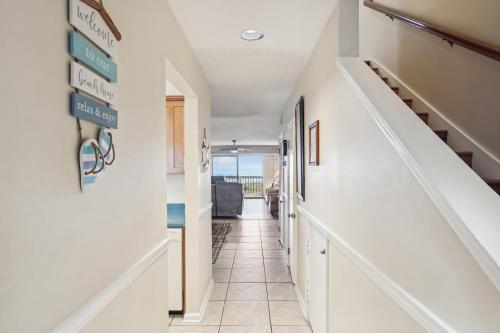 Oceanfront 3BR Condo with Amenities in St. Augustine, USA