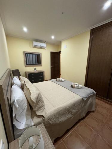 Casa Os Baños (Casa Os Banos) in Bubaces