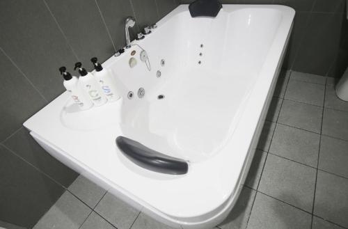 Seosan Hello Hotel in Buchun-dong