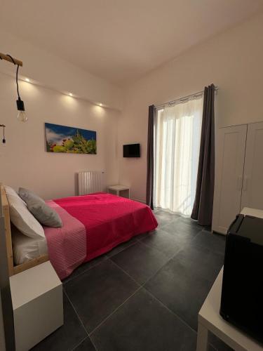 Double or Twin Room with Balcony image 5