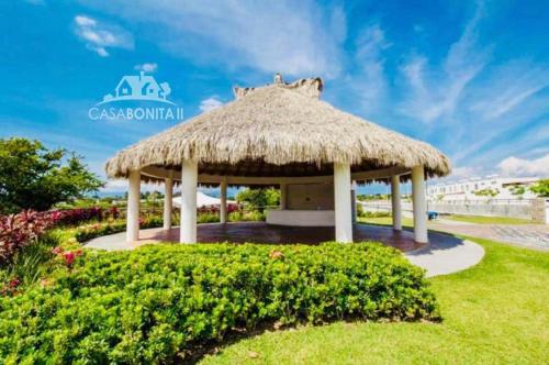 CASABONITA fte alberca, AirAc in Alpuyeca