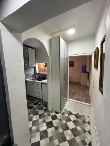 One-Bedroom Apartment image 10