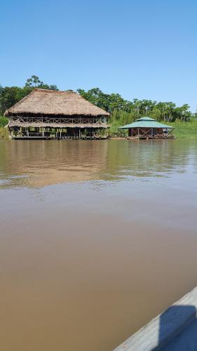Cabana Flotante Kurupira