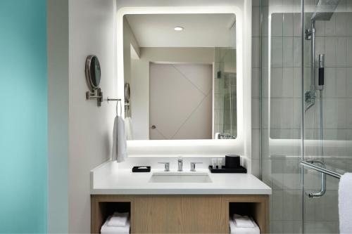 Austin Marriott Downtown - image 10