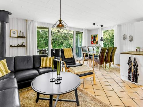 Three-Bedroom Holiday home in Toftlund 32 - image 3