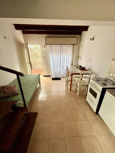 One-Bedroom Apartment image 1