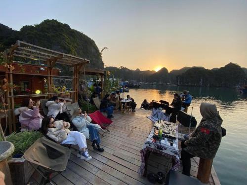 Hoang Phuc Hotel in Cat Ba Island