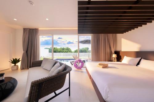 크리스탈 빌라 베이사이드 (Crystal Villa Bayside) in 시기라 해변