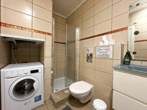Begin19 Apartments & Hostel 5
