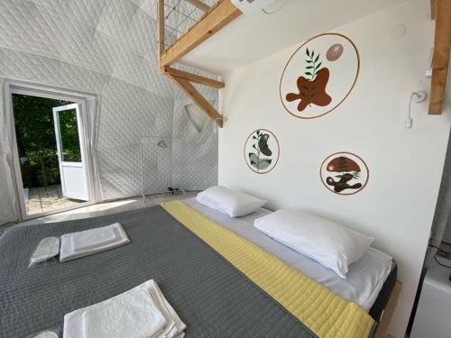 Wine Space Boutique Hotel & Glamping, Ambrolauri (zdjęcie 4)