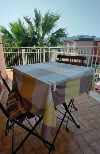 Балкон, Nunzia Home - Appartamento indipendente 85 mq - Bagno Privato - Aria Condizionata in Baiano