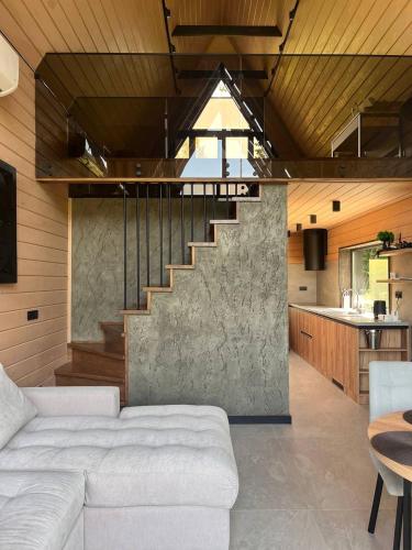 1 king bed, 1 sofa bed