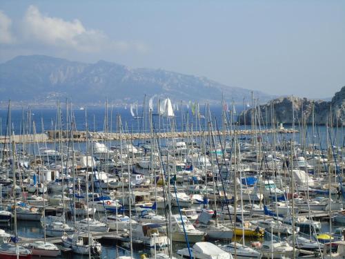 Studio ILE DU FRIOUL in Les Iles