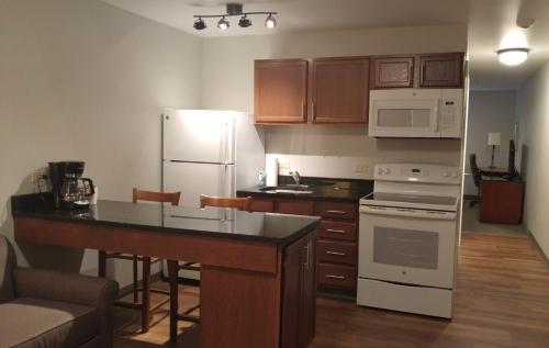 餐饮, 美国波蒂奇经济酒店 (Affordable Suites of America Portage) in 波塔吉(IN)
