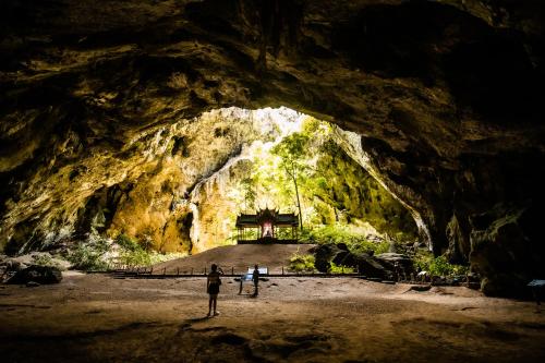 附近景點, Baan Mahasamut Pranburi in 攀武里