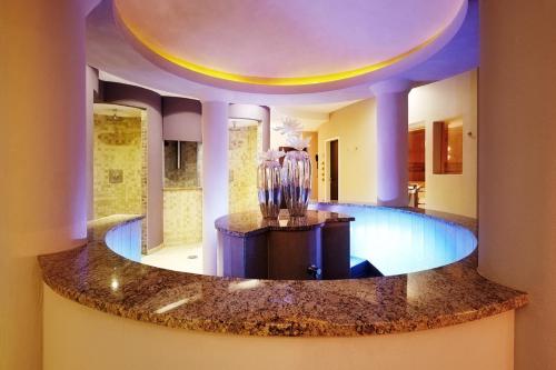 Park Resort - image 2