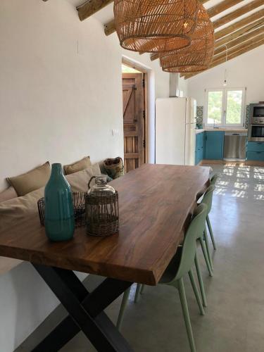Oprema, Casa Clemente in Las Chozas