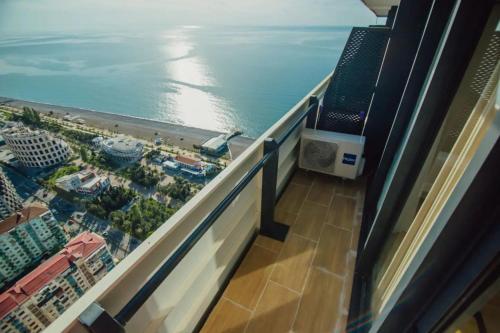sala de TV, Luxury Seaside Retreat - Your Perfect Stay in Batumi in Batumi