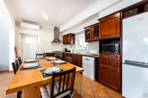 ห้องครัว, Quinta da Bela Vista - Ericeira in เอนการ์นาเชา