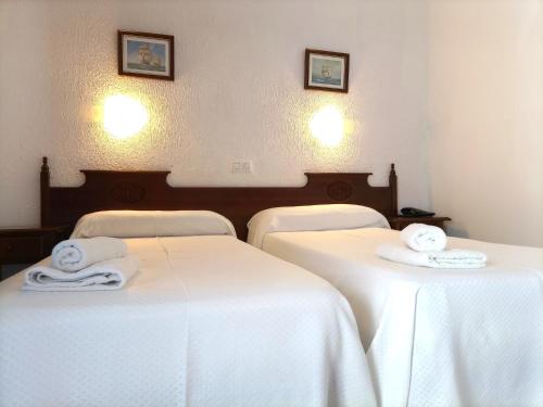 Photo - Vintage Hotel Mercedes