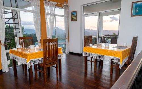 The Grove in جامبولا