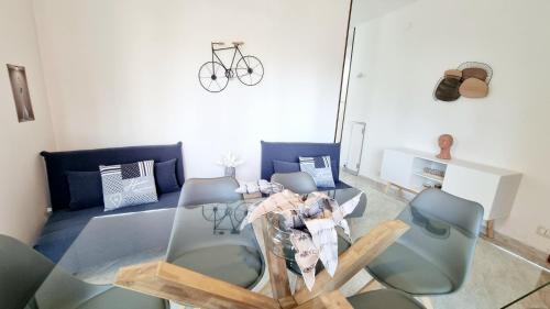 Two-Bedroom Apartment with Balcony image 4