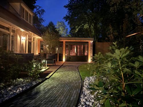 Exterior view, Berg en Bos Suite met luxe jacuzzi in Apeldoorn West