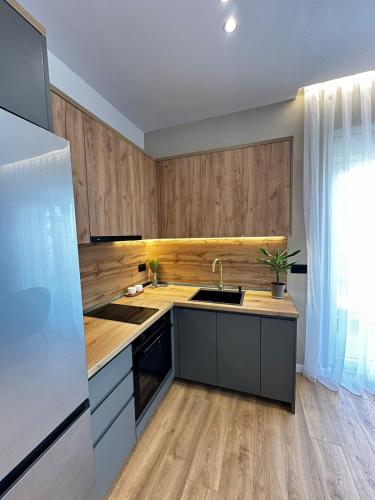 Ideal Apartment Shkoder - image 5