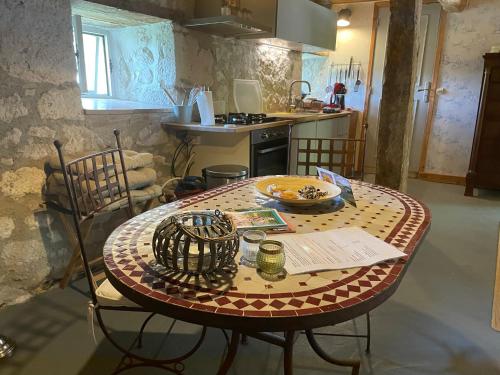 Iekārtas, Cave Le Vieux Manoir in Montaigu-de-Quercy