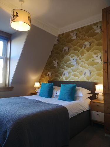 The Room, Edimburgo