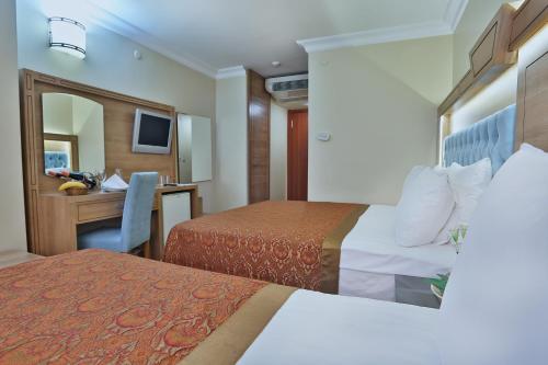 Budo Hotel - main image