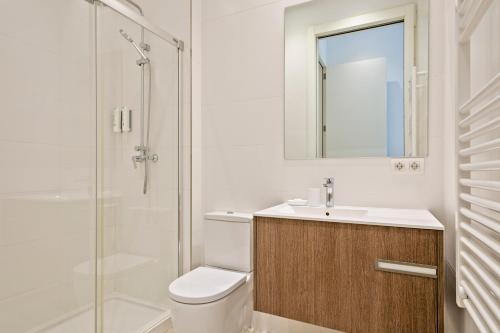 One-Bedroom Apartment with Balcony image 6