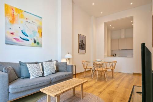 One-Bedroom Apartment with Balcony image 5
